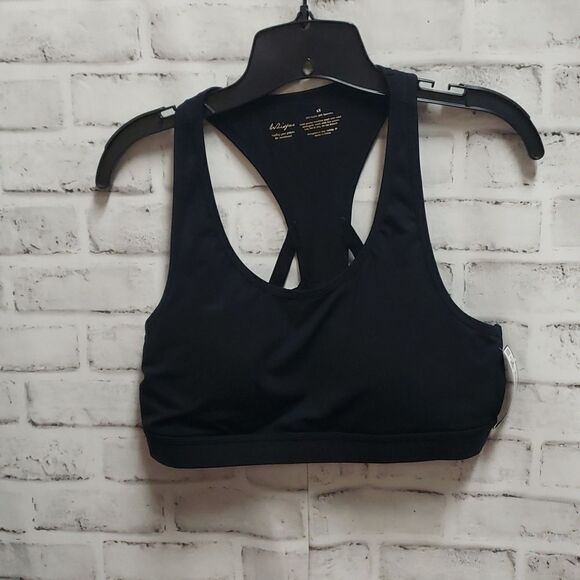 Whisper top   - Picture 1 of 3